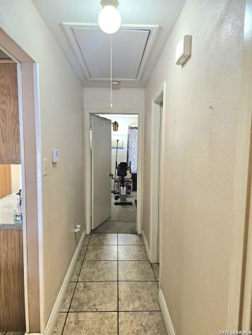 214 Cherry Ridge Floresville TX 78114