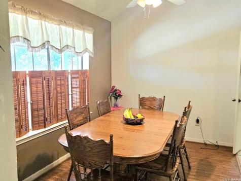 214 Cherry Ridge Floresville TX 78114
