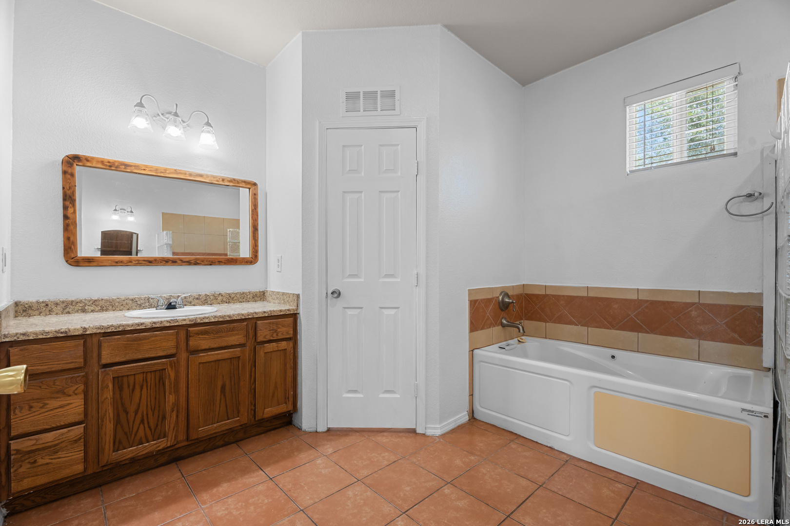 3820 Fm 3175 Lytle TX 78052