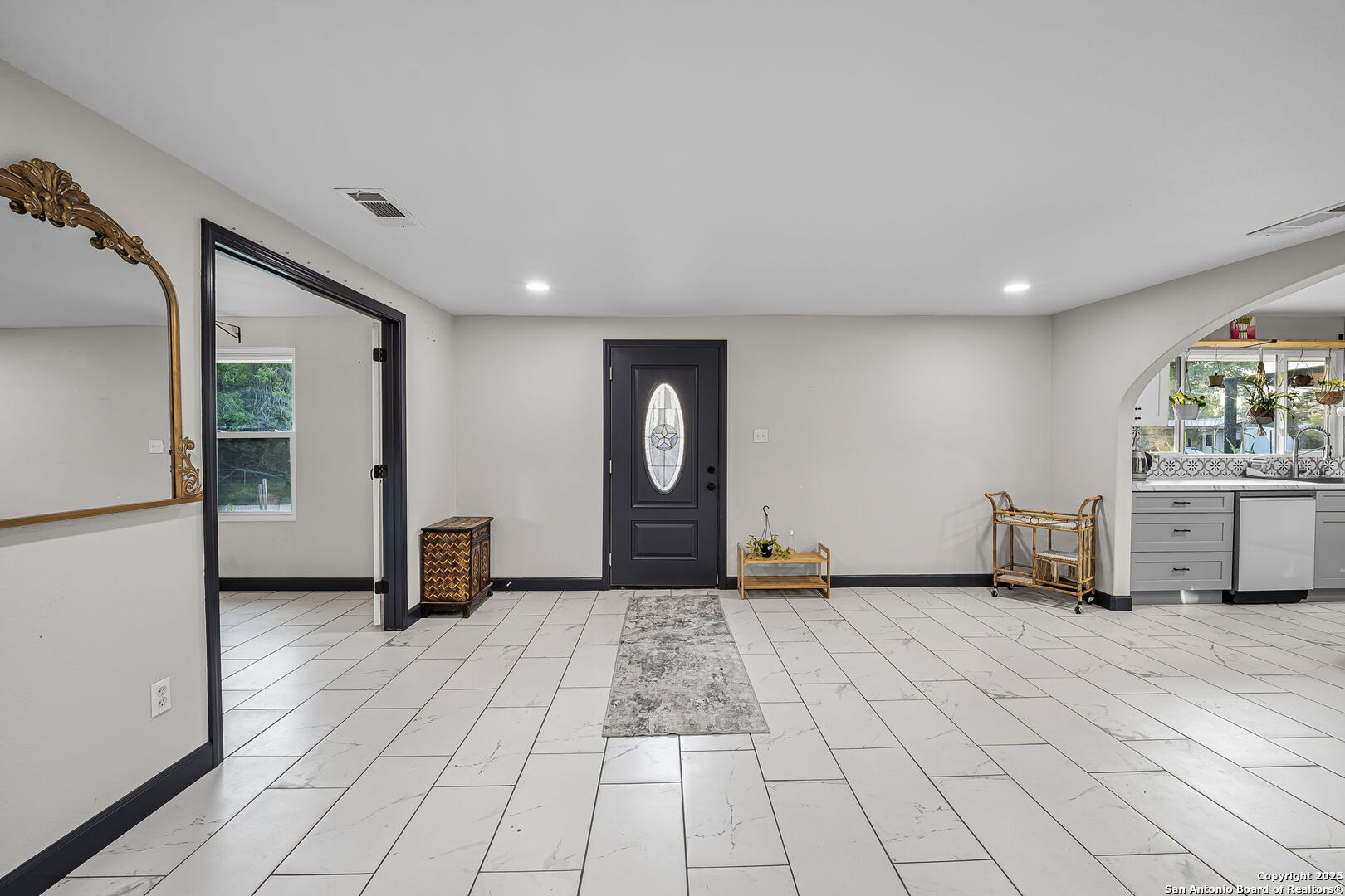 133 Alamo Pipe Creek TX 78063