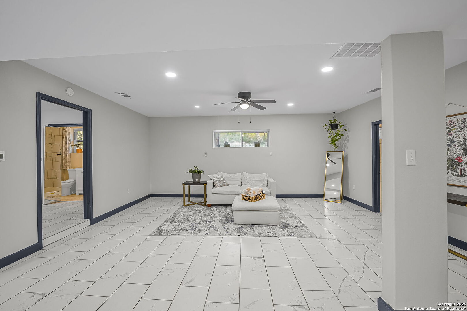 133 Alamo Pipe Creek TX 78063