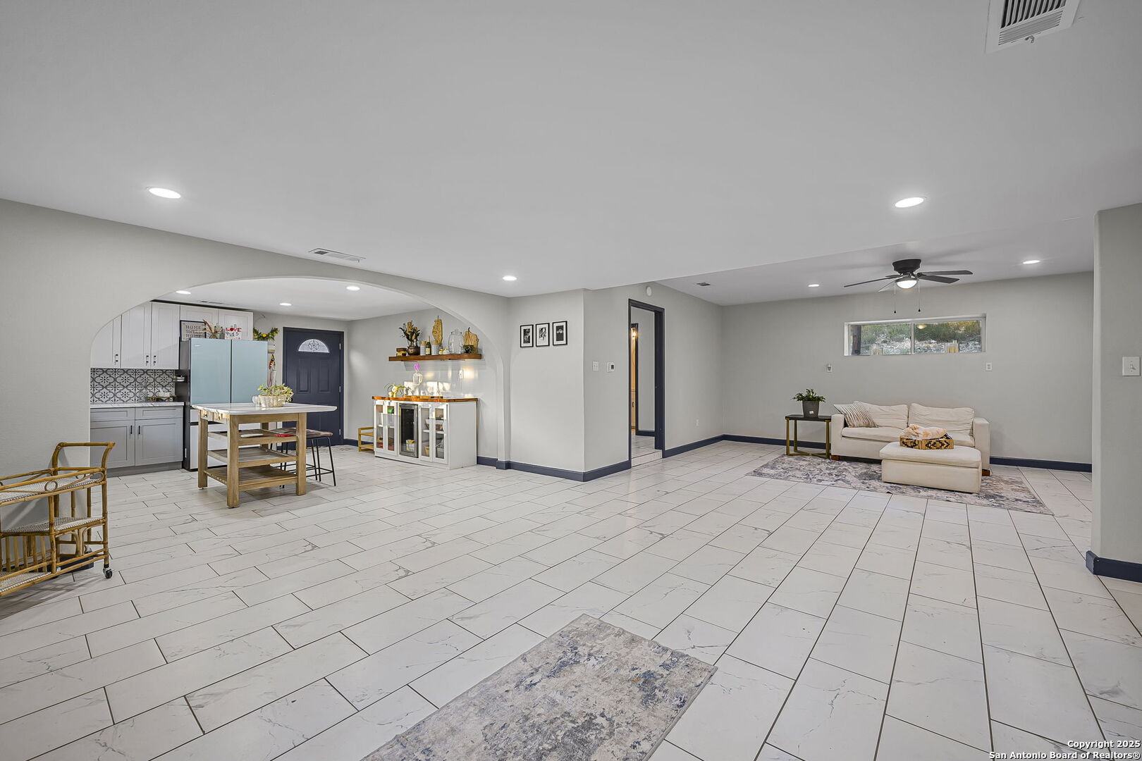 133 Alamo Pipe Creek TX 78063