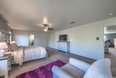 9143 Malabar Canyon San Antonio TX 78245