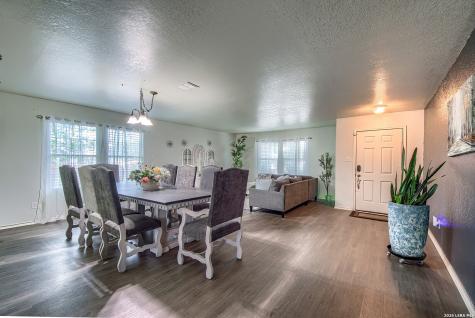 9143 Malabar Canyon San Antonio TX 78245