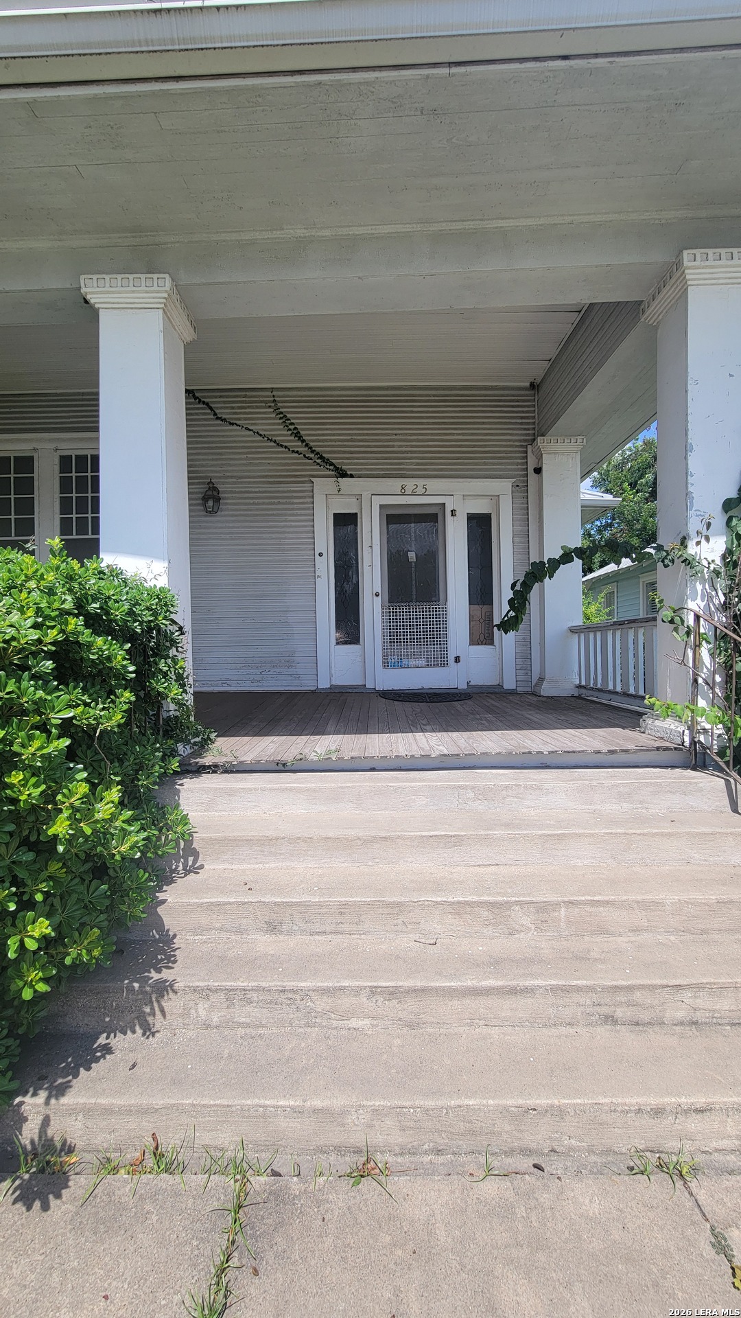 825 N Pine Street San Antonio TX 78202