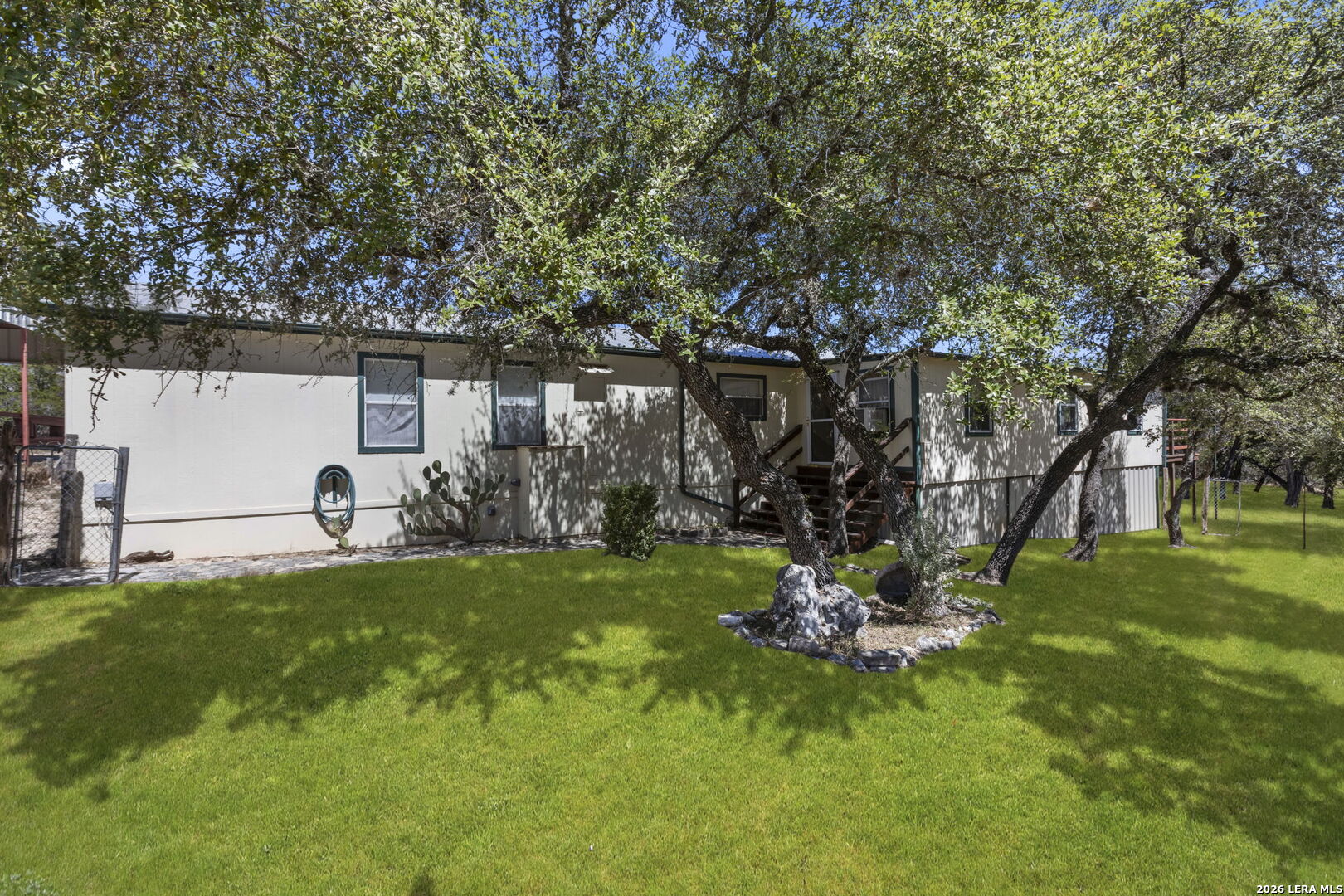 182 Austin Lane Lakehills TX 78063