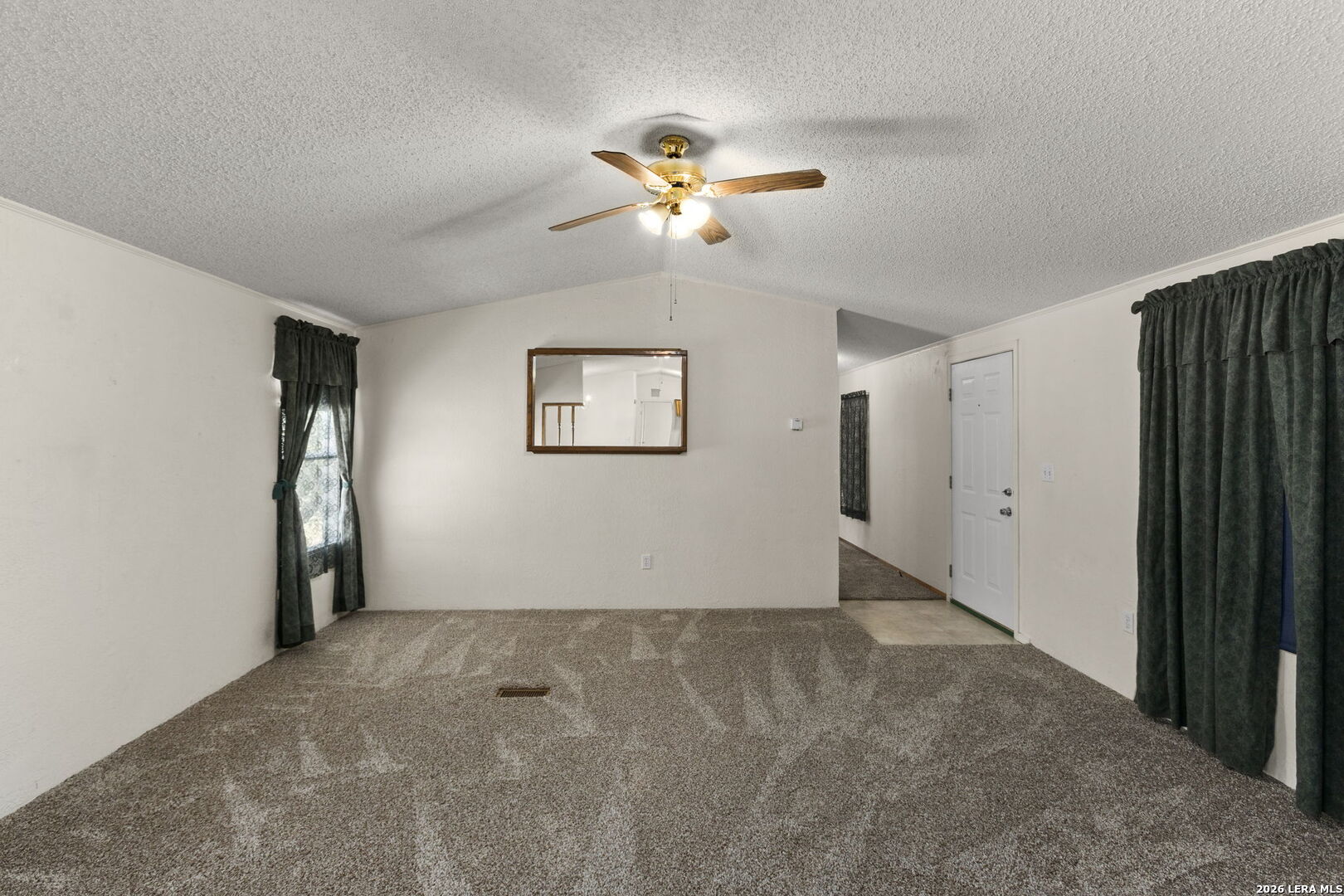 182 Austin Lane Lakehills TX 78063