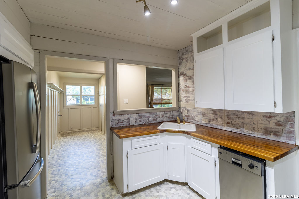 439 Astor Street San Antonio TX 78210