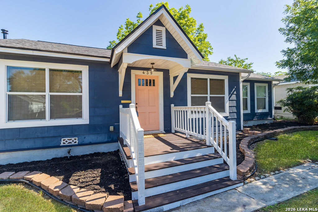 439 Astor Street San Antonio TX 78210