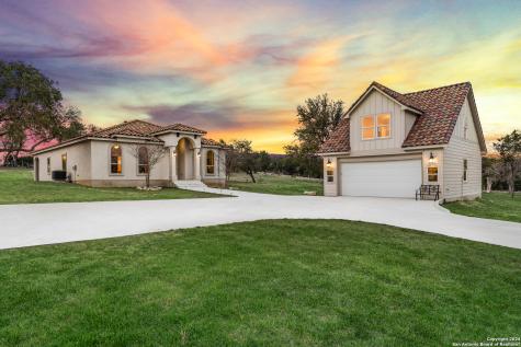845 Lacey Drive Bandera TX 78003