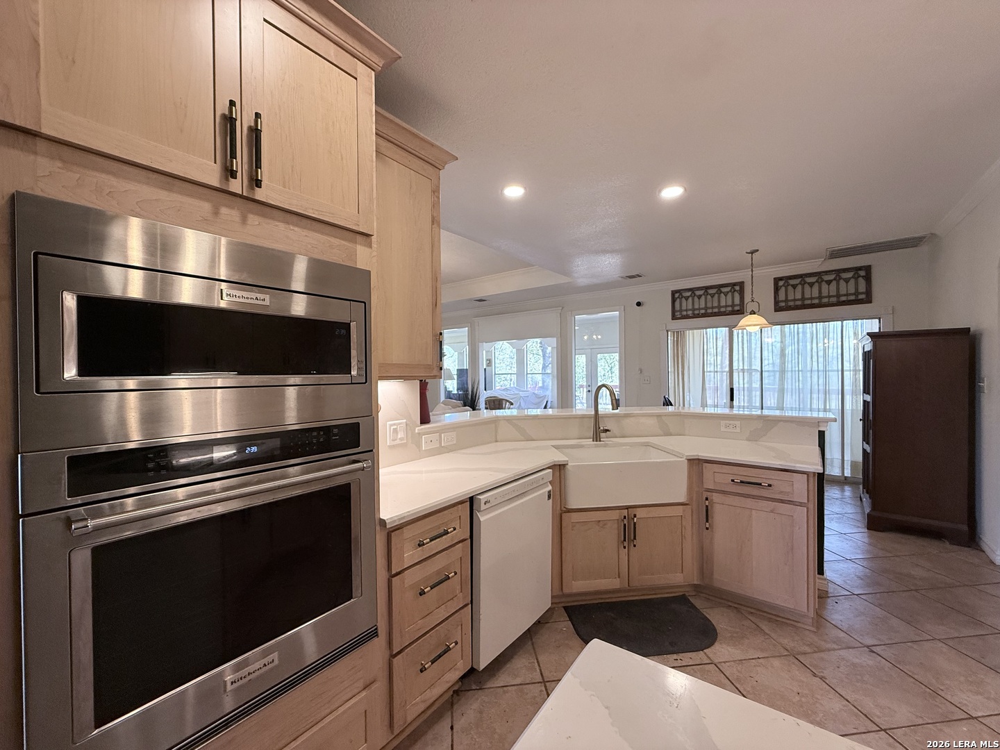 444 Shannon Ridge Floresville TX 78114