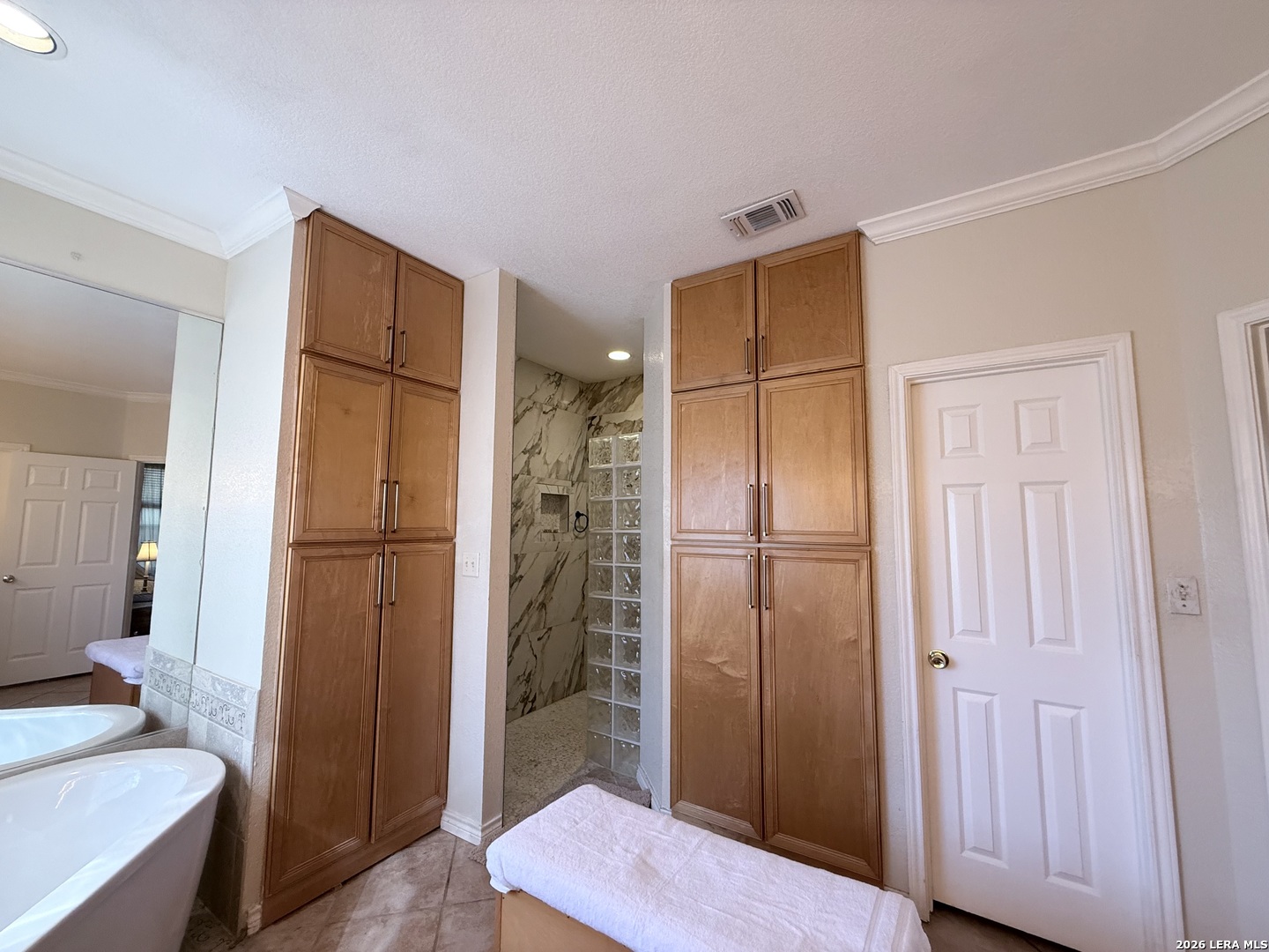 444 Shannon Ridge Floresville TX 78114