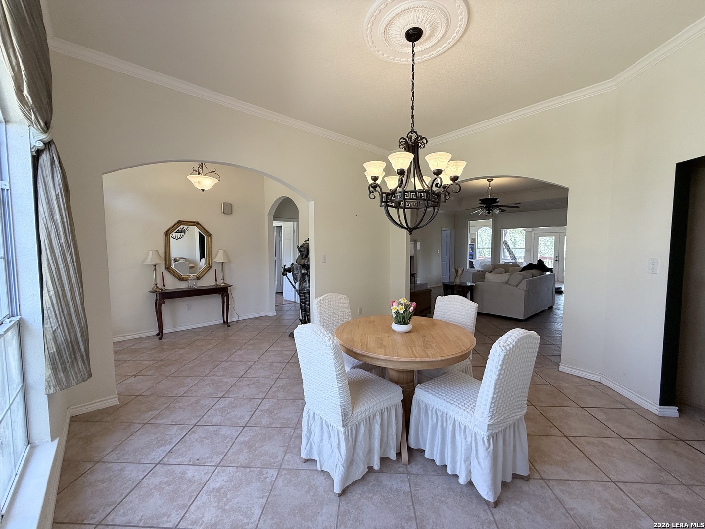 444 Shannon Ridge Floresville TX 78114