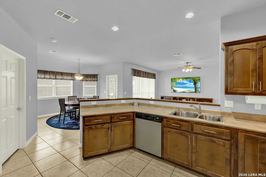 2219 Sun Chase New Braunfels TX 78130