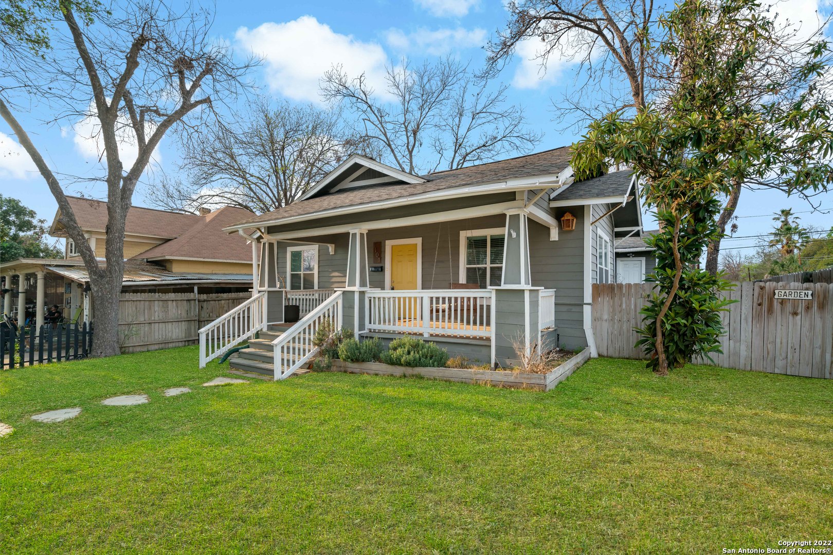 1101 W Huisache Avenue San Antonio TX 78201