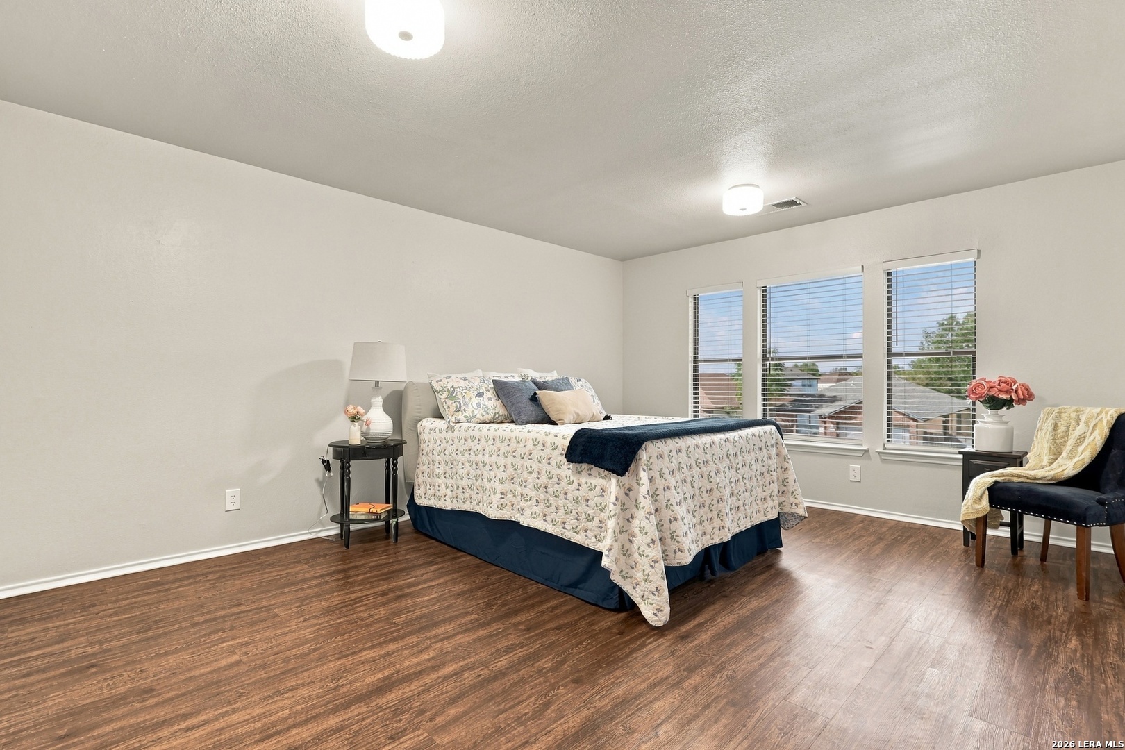 6912 Flatstone Converse TX 78109