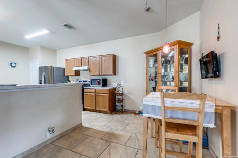 9442 Sage Terrace San Antonio TX 78251