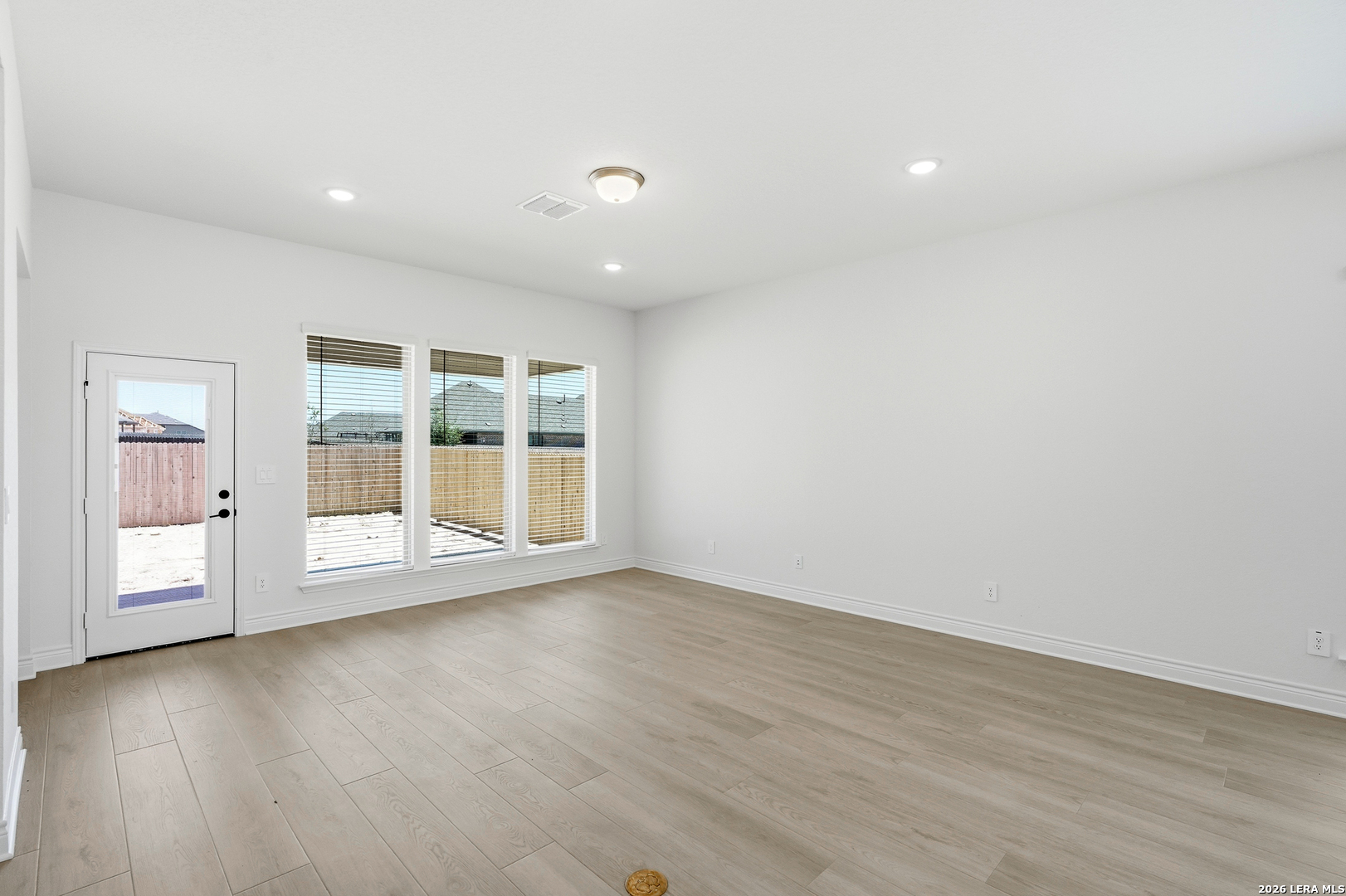215 Nopal Ridge San Antonio TX 78253