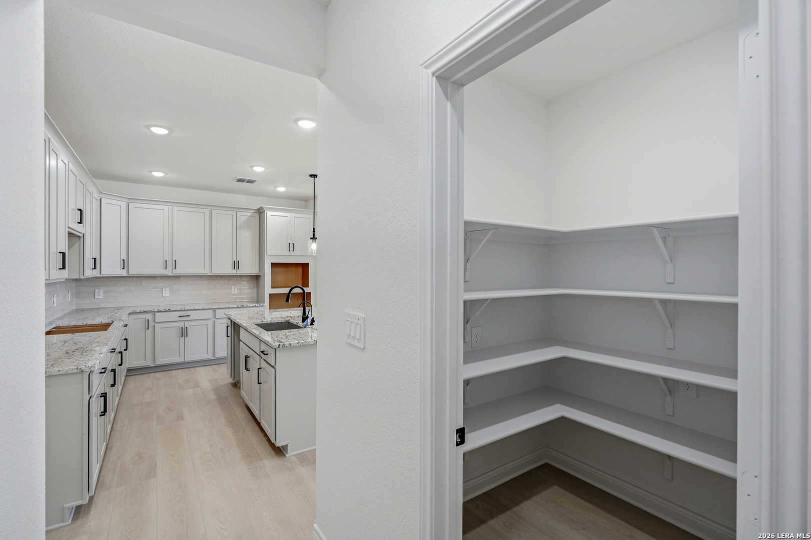 215 Nopal Ridge San Antonio TX 78253
