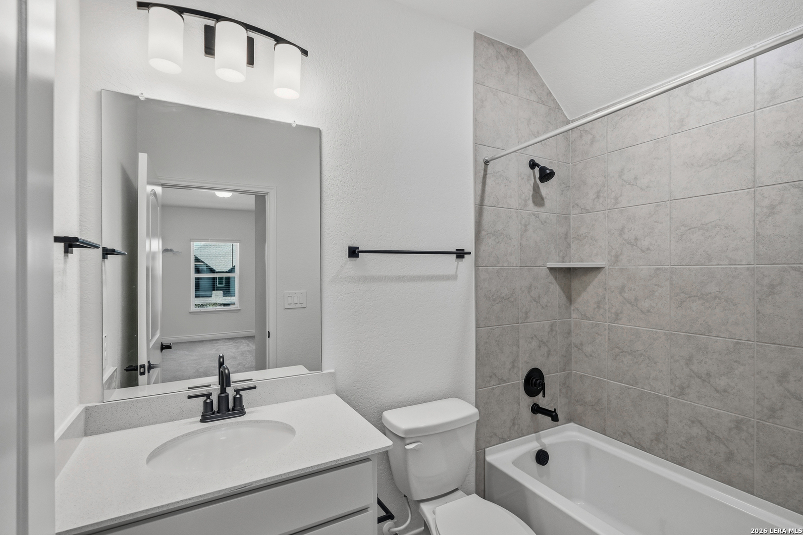 215 Nopal Ridge San Antonio TX 78253