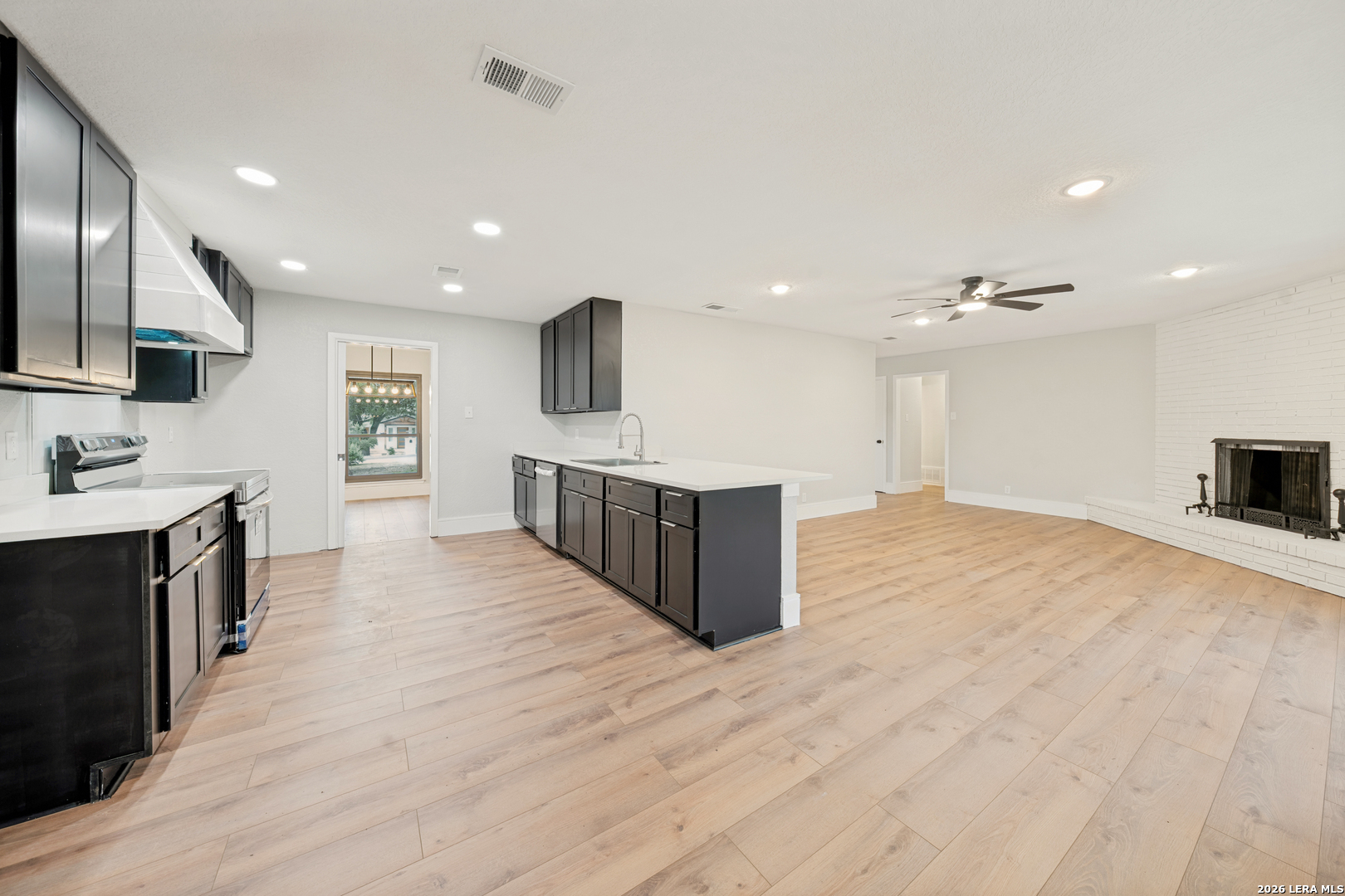612 Skyforest Drive Hollywood Park TX 78232