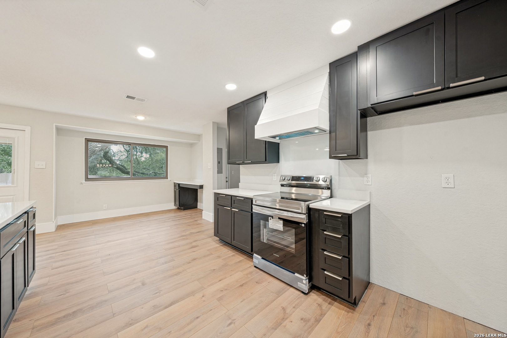 612 Skyforest Drive Hollywood Park TX 78232