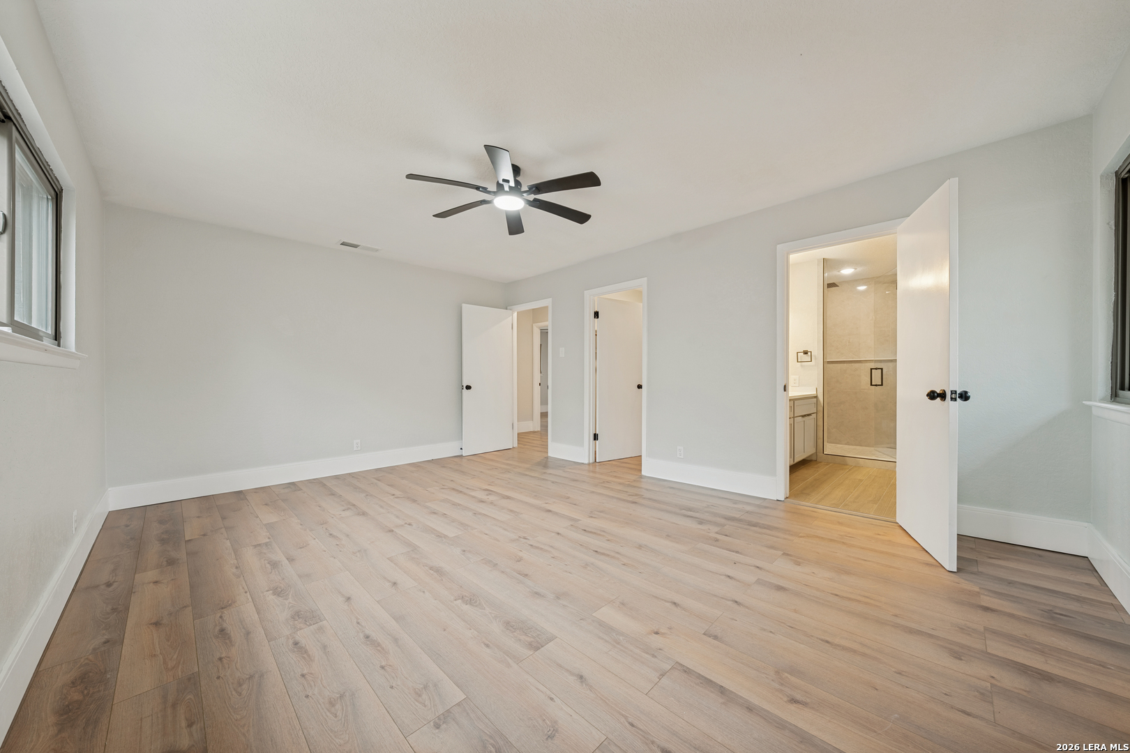 612 Skyforest Drive Hollywood Park TX 78232
