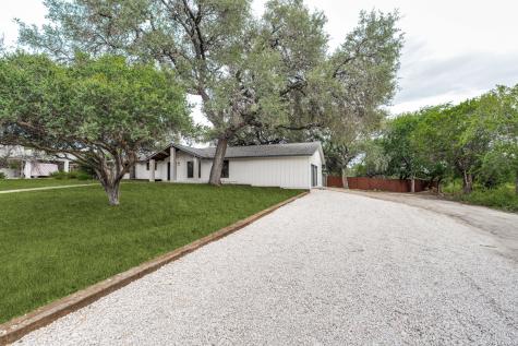 612 Skyforest Drive Hollywood Park TX 78232