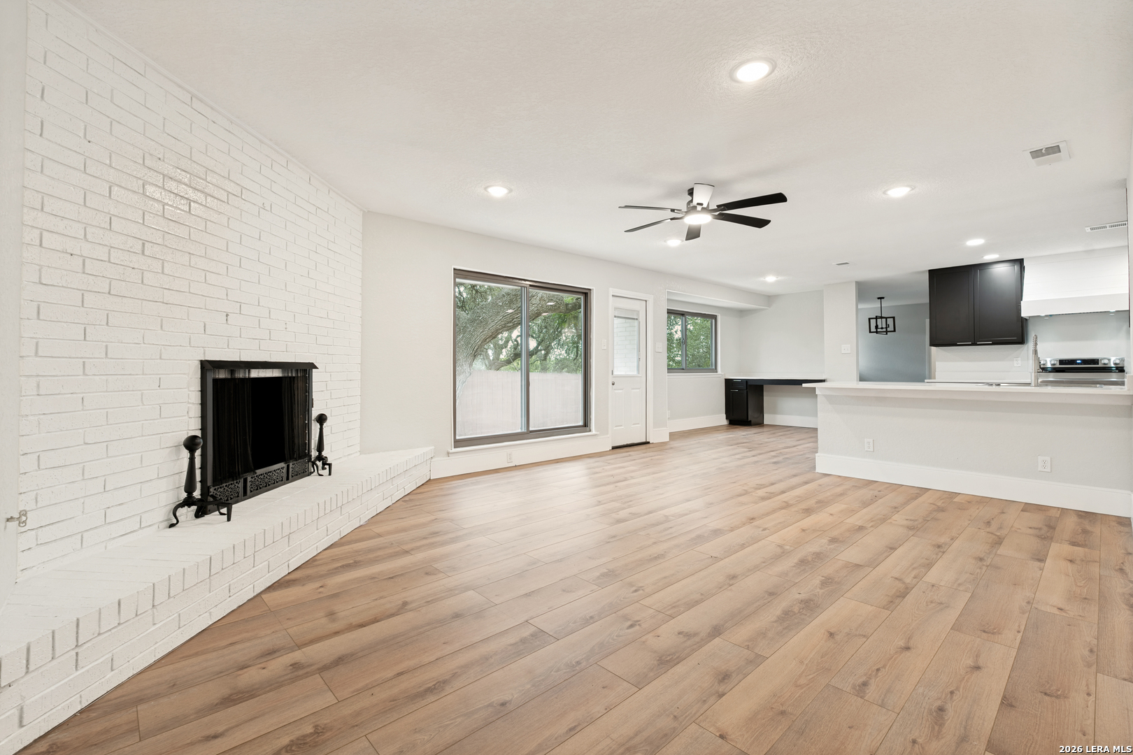 612 Skyforest Drive Hollywood Park TX 78232