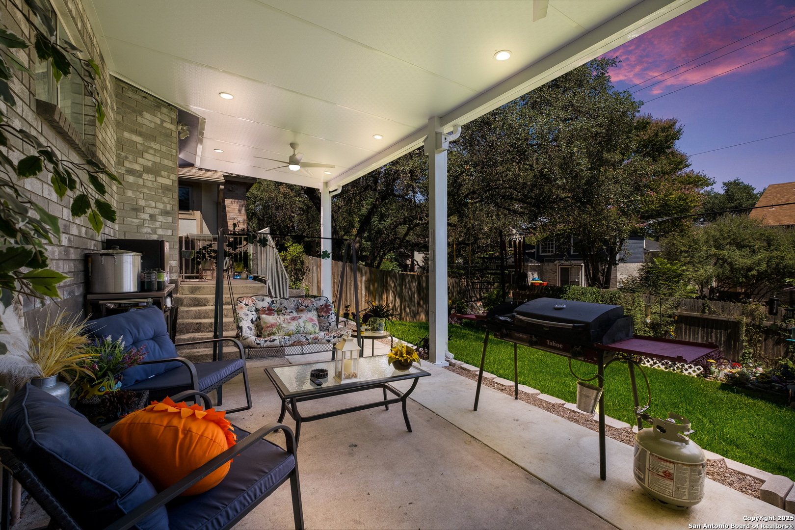 9517 Cantura Crest San Antonio TX 78250