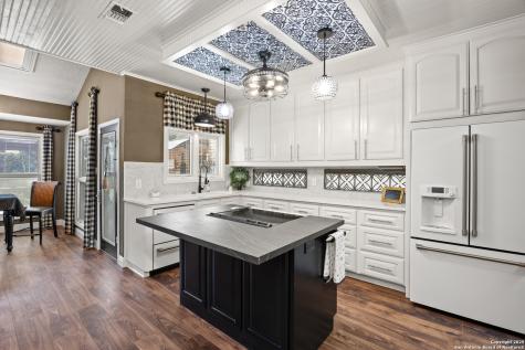 7822 Timber Top Fair Oaks Ranch TX 78015