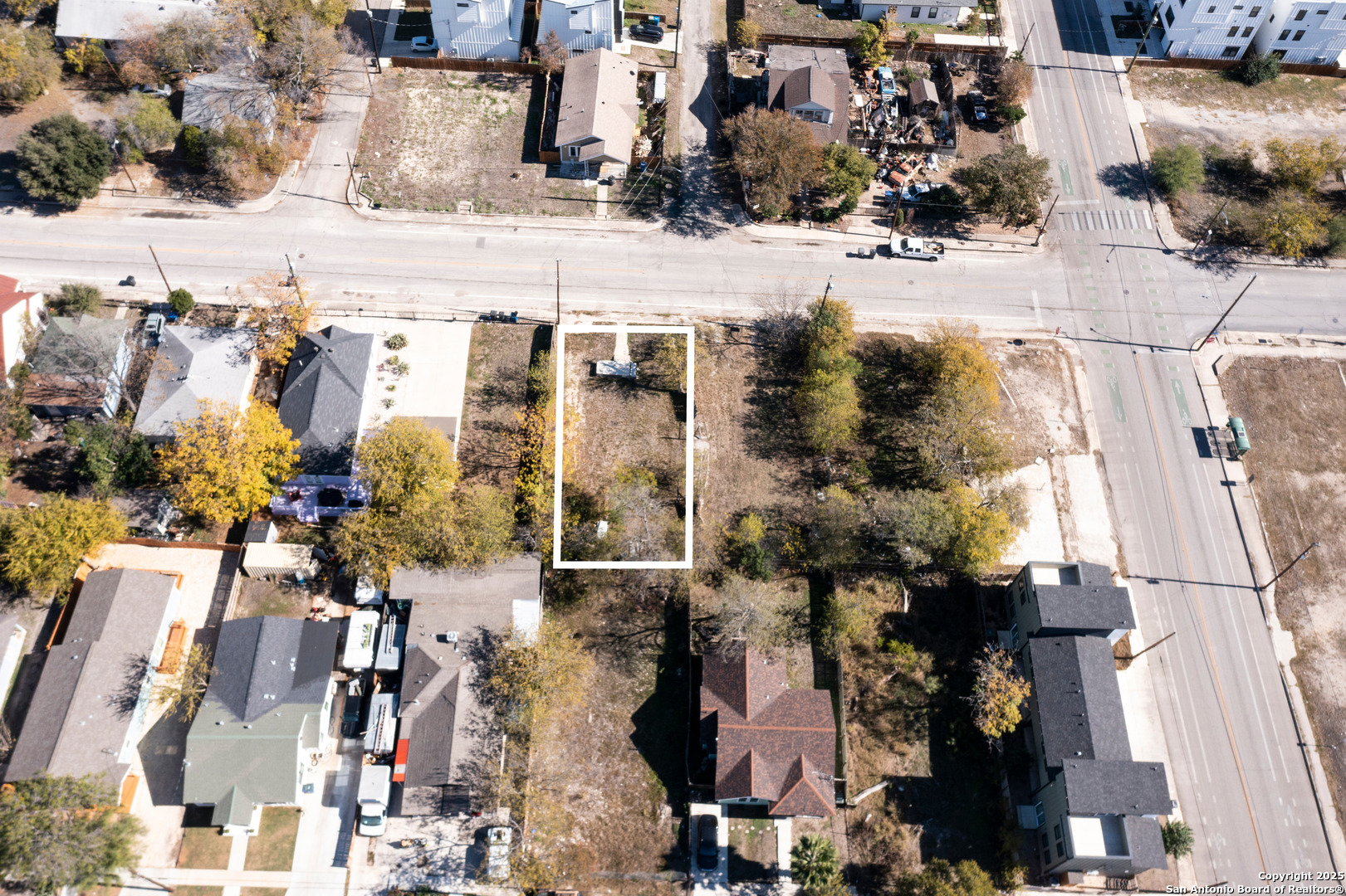 621 S Pine San Antonio TX 78203