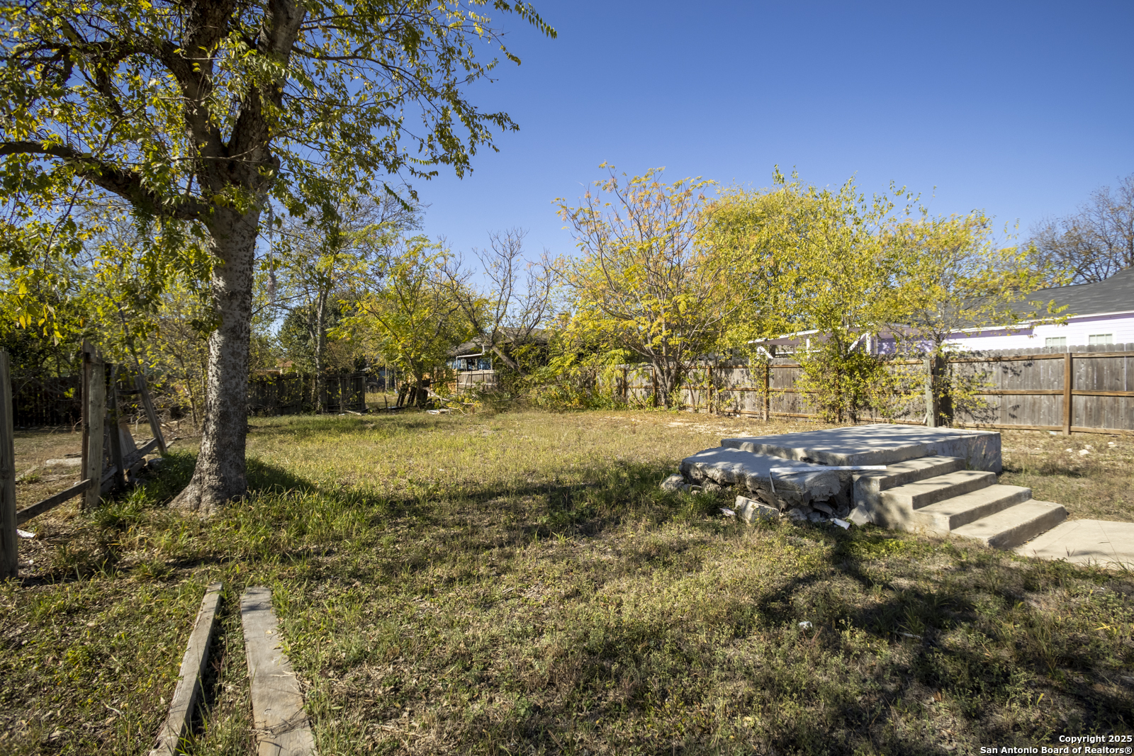 621 S Pine San Antonio TX 78203