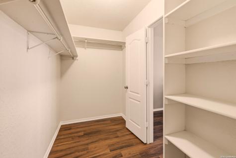 2326 Boxer Palm San Antonio TX 78213