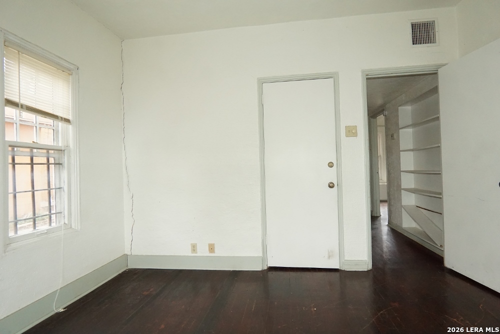 1502 Steves Avenue San Antonio TX 78210
