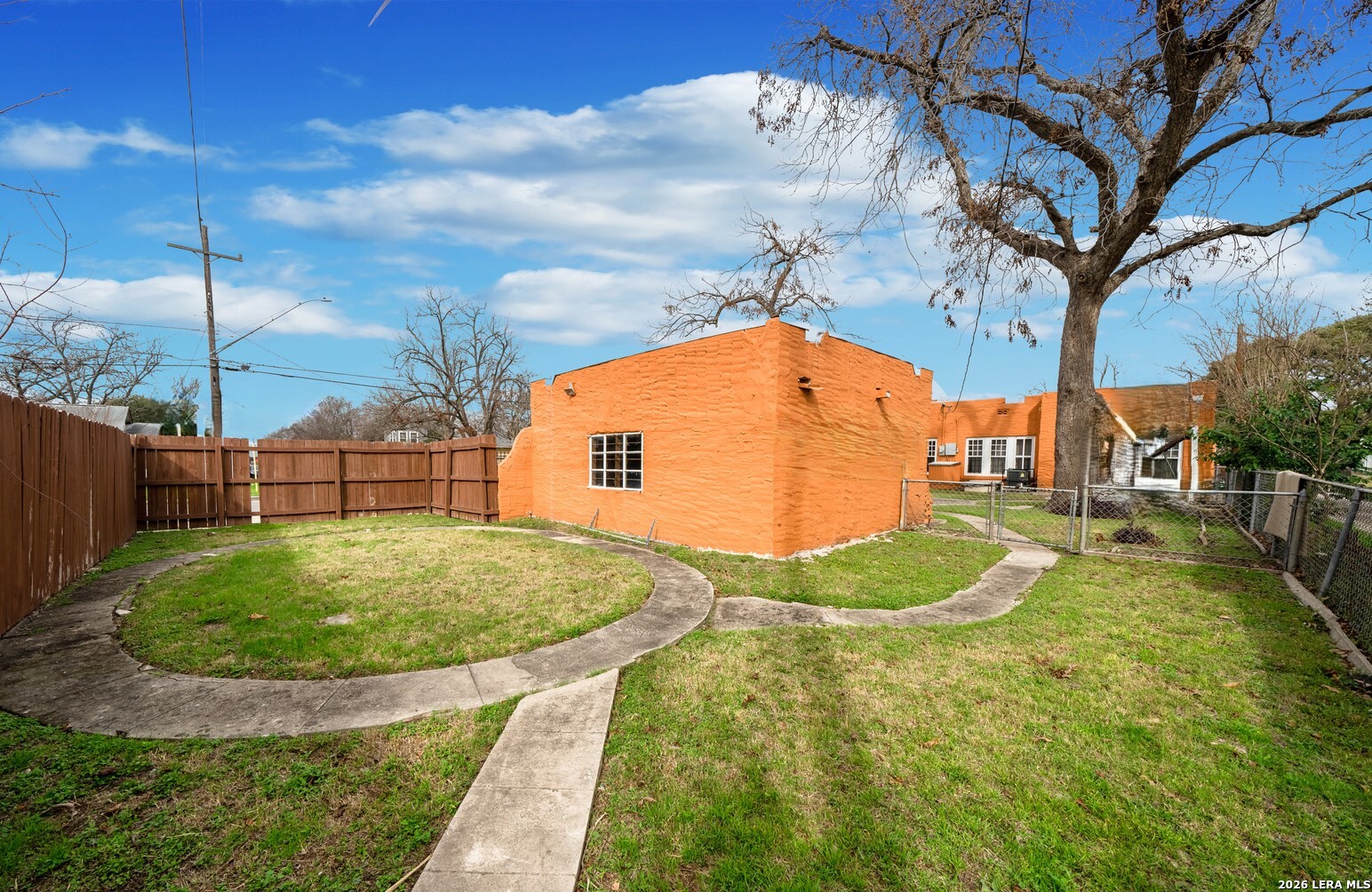 1502 Steves Avenue San Antonio TX 78210