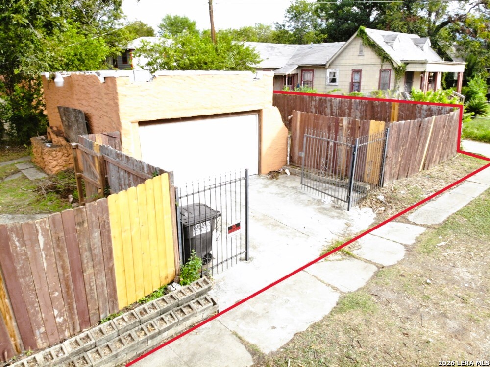 1502 Steves Avenue San Antonio TX 78210