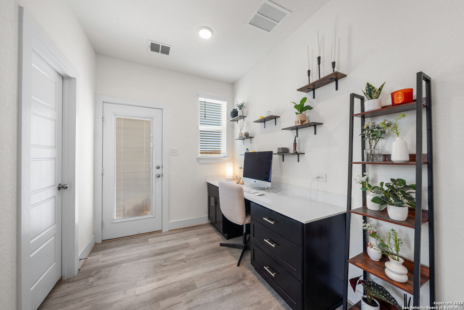 9719 Stillwater San Antonio TX 78254