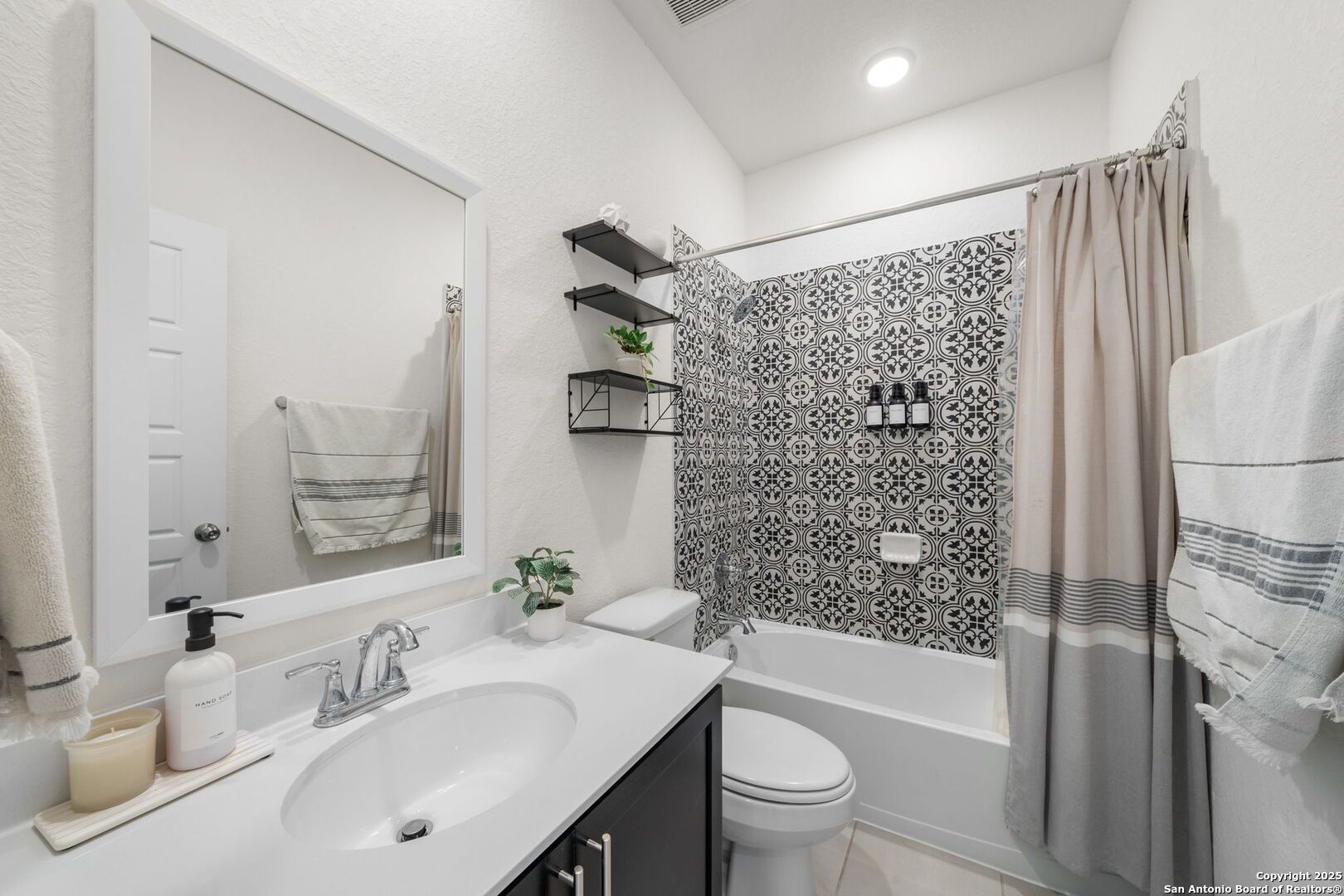 9719 Stillwater San Antonio TX 78254