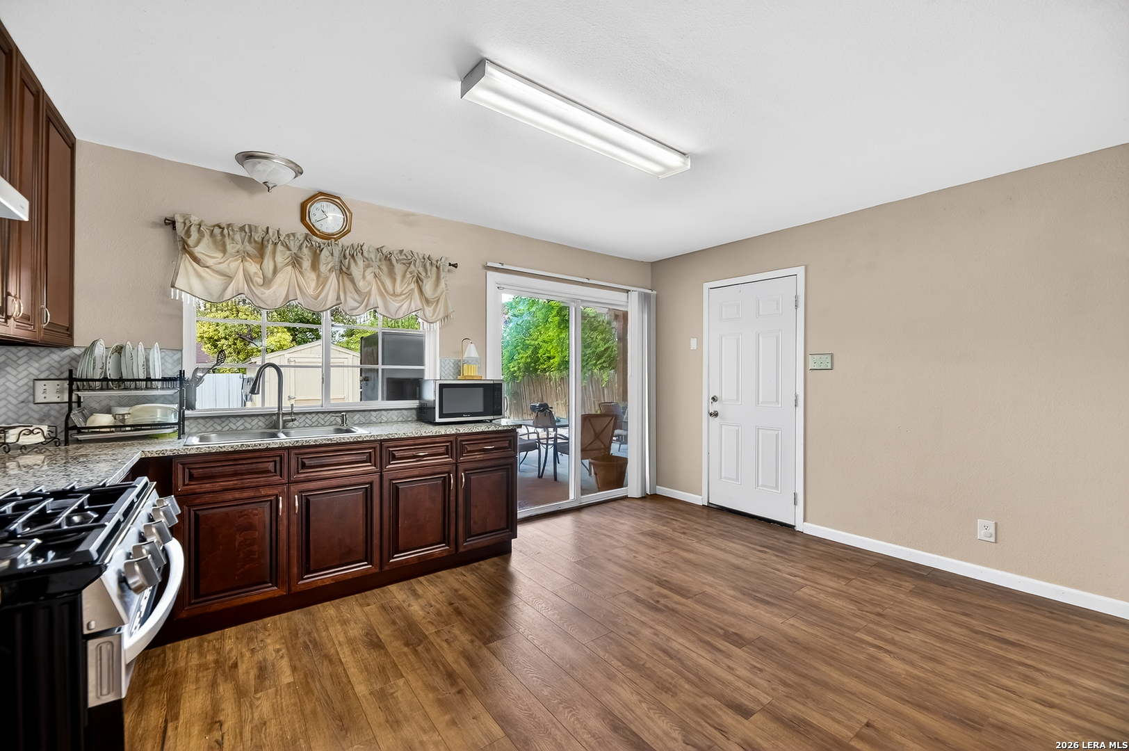 7318 Glen Cross San Antonio TX 78239