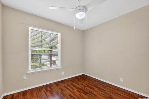 7318 Glen Cross San Antonio TX 78239
