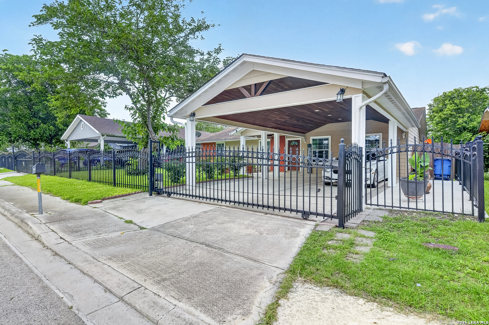 7318 Glen Cross San Antonio TX 78239