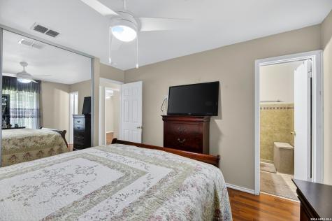 7318 Glen Cross San Antonio TX 78239