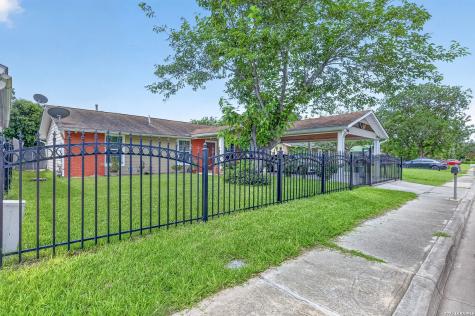 7318 Glen Cross San Antonio TX 78239
