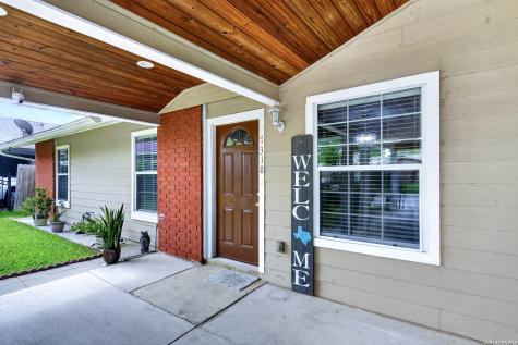 7318 Glen Cross San Antonio TX 78239