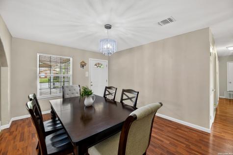 7318 Glen Cross San Antonio TX 78239