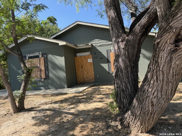 4103 San Luis Street San Antonio TX 78237