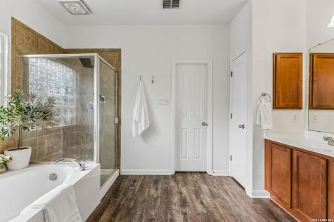 5320 Cilantro Leon Valley TX 78238