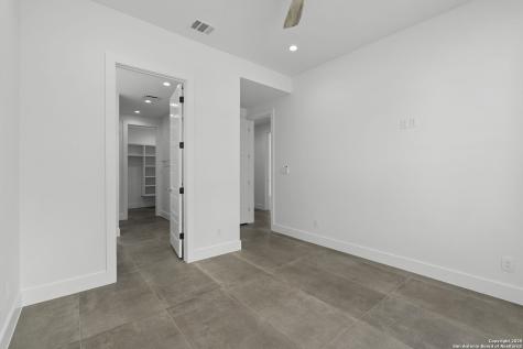 11019 Porter Springs San Antonio TX 78255