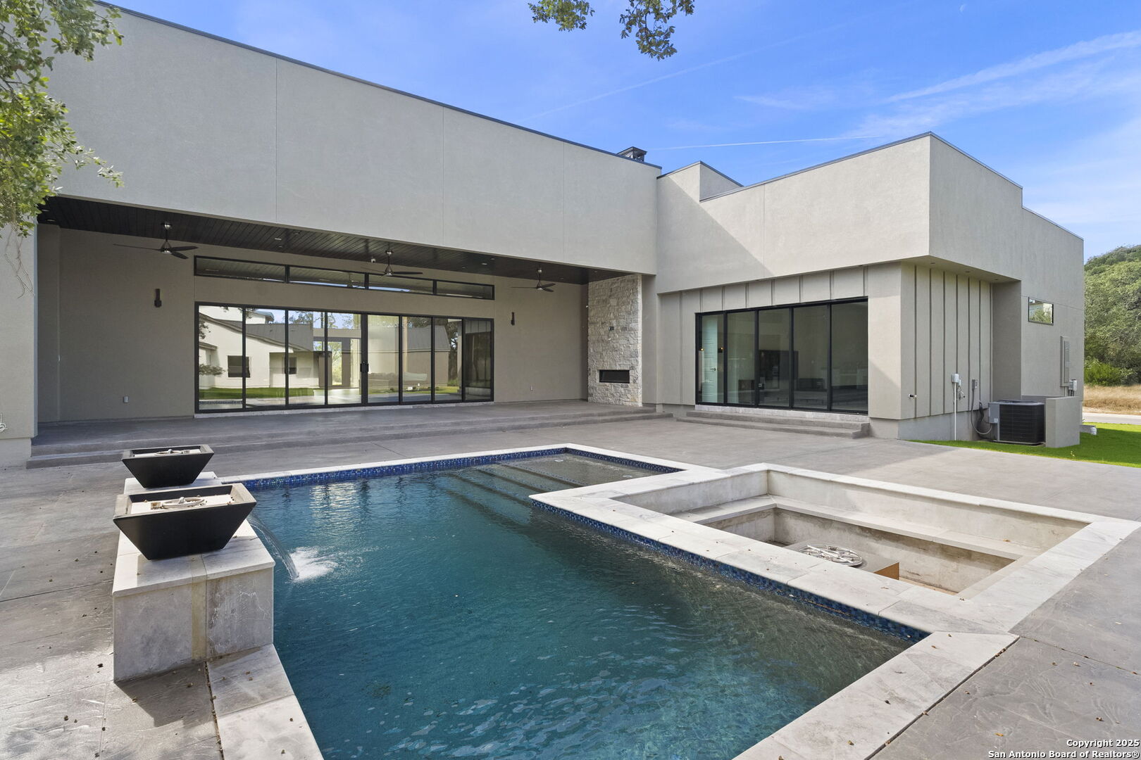 11019 Porter Springs San Antonio TX 78255